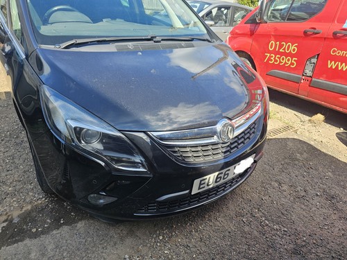 Vauxhall zafira tourer - vauxhall, front