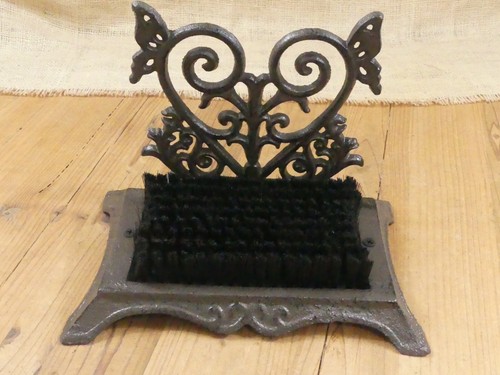 Cast iron boot brush shoe - iron,
