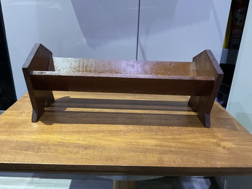 Book trough solid medium - trough,