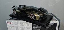Maisto 1/18 Scale Diecast