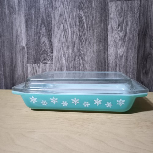 Vintage pyrex space - space, saver