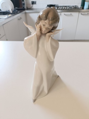 Lladro porcelain mime angel - lladro,