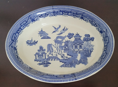 Churchill willow pattern oval - churchill,