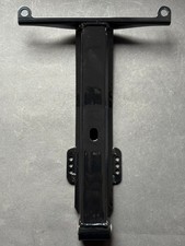 Saddle carrier for driver