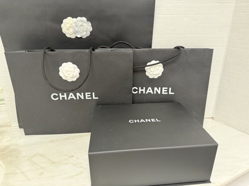 Chanel gift box and - of, 3