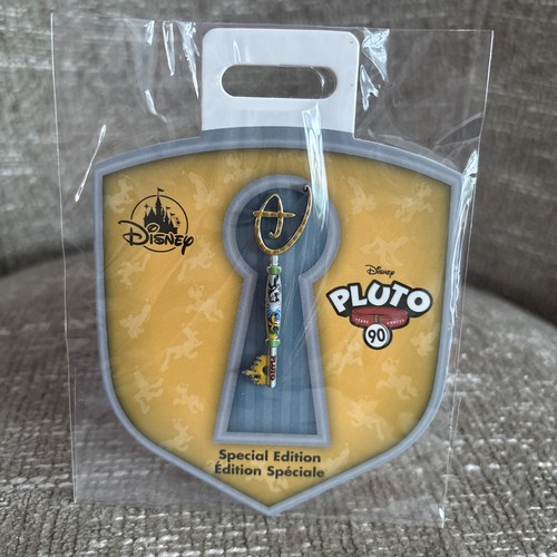 Disney pluto 90th - pluto,