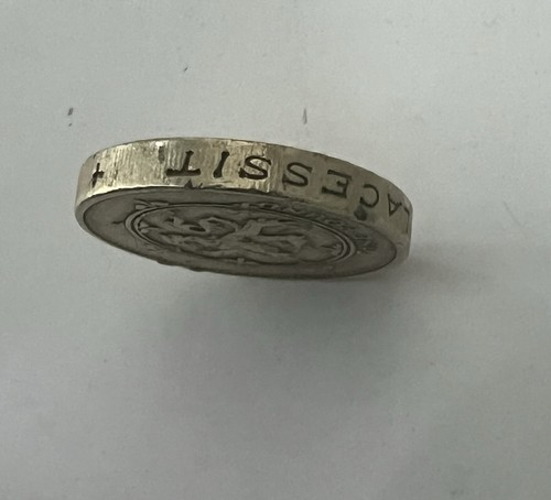 Nemo impune lacessit coin - me,