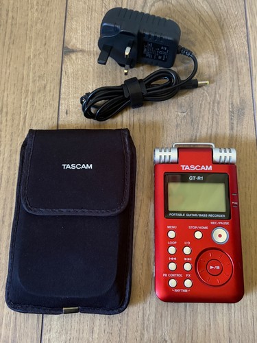 Tascam portable guitar - gt-r1, /