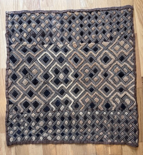 Kuba raffia textile - textile,, mid