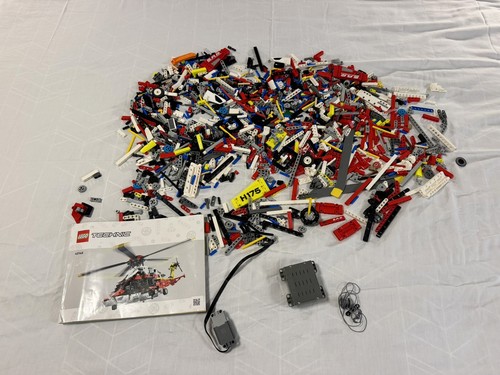 Lego technic 42145 airbus - lego,