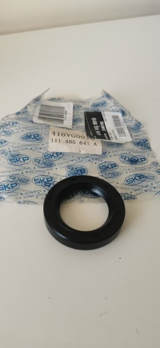 Beetle front hub seal - hub,