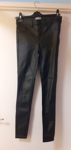 Fluid black leather - (¥f19).,