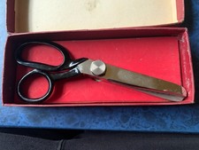 PROFESSIONAL PINKING SHEARS 70