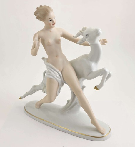 Vintage wallendorf figurine - wallendorf,