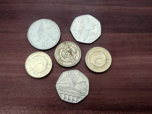 Collectible bundle job - uk,