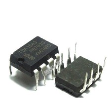 2 Pcs D/A Converter IC PHILIPS DIP-8 TDA1543 100% New