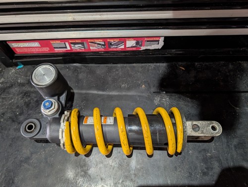 Suzuki gsxr 600 - rear, shock