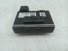 FIAT 500 AUX USB PORT SOCKET
