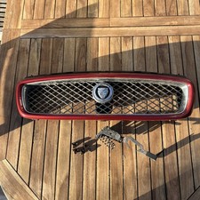Jaguar X-Type Front Grill &