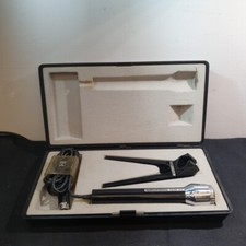 Grundig GDM 313 w/Case  &