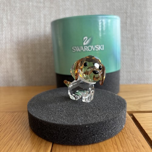 Swarovski crystal beagle - -,