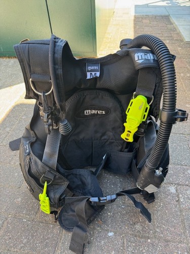 Scuba diving bcd mares - scuba, vector