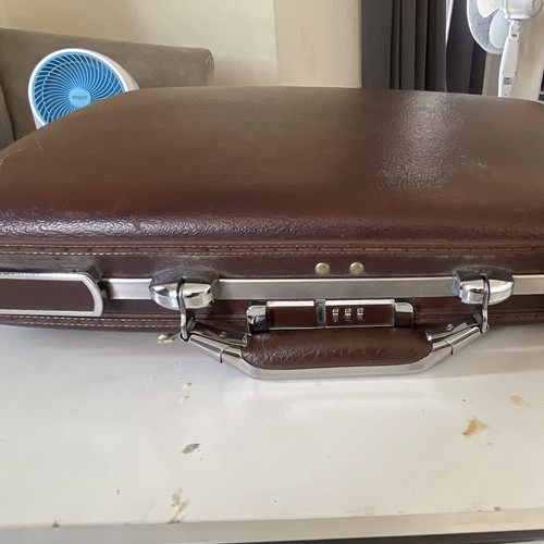 American tourister vintage - tourister,
