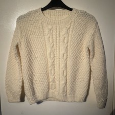 Ladies Winter Aran Wool Hand
