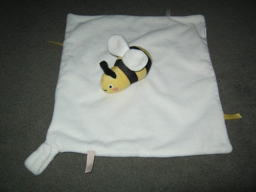 Primark cares white bumble - cares, bee