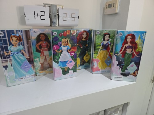 Disney store dolls bundle - store,