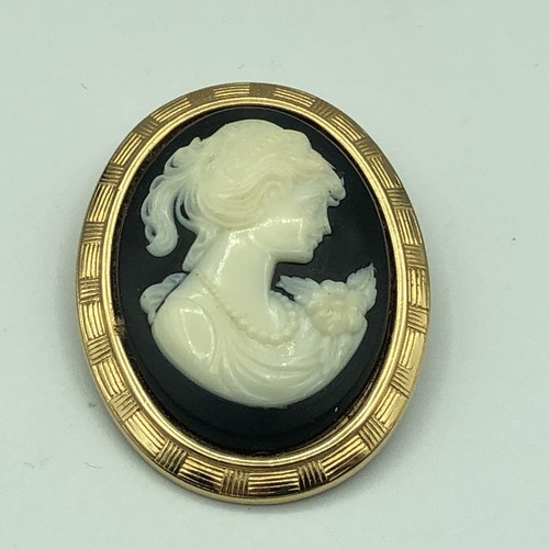 Vintage cameo brooch woman - vintage,