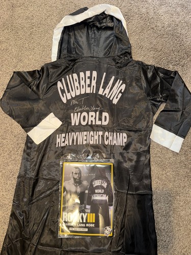Autographed clubber lang - t,