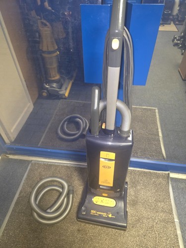 Sebo extra upright - extra, vacuum
