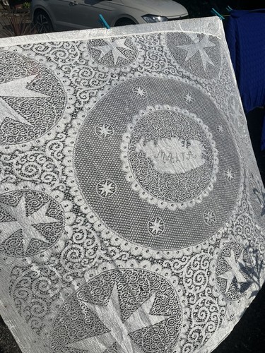 Beautiful large lace - beautiful,
