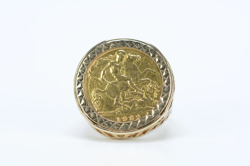 1982 gold half sovereign ring - gold,