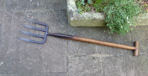 Vintage potato fork - vintage, lug