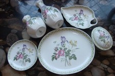 MIXED SELECTION OF ROYAL DOULTON CHINA 2 VASE/3 DISH +BOX CAMILLA FLORAL PATTERN