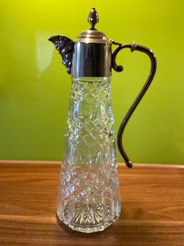 Falstaff claret jug cut - claret,