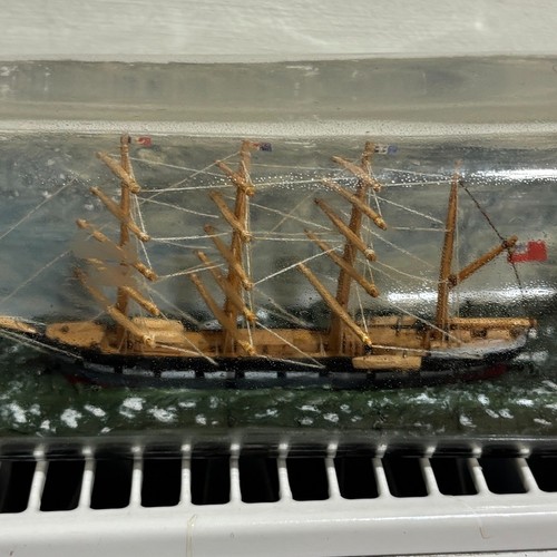 Antique mast sailing ship - sailing,