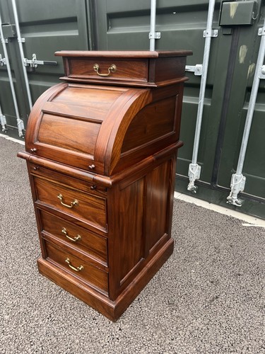 Genuine roll top desk solid - top,