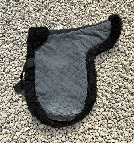 Blue quilted saddle pad - blue,