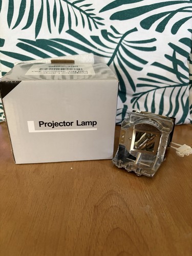 New benq projector lamp - benq,