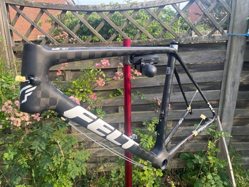 Felt fr1 carbon - felt,