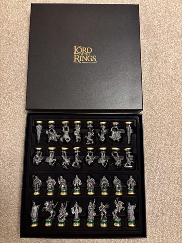 Lord the rings chess - rings, pieces