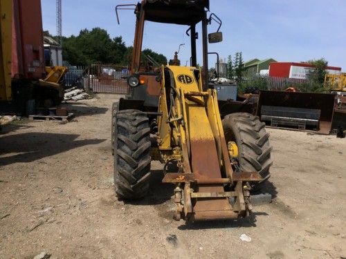 2014 case 321e - 2014, wheeled