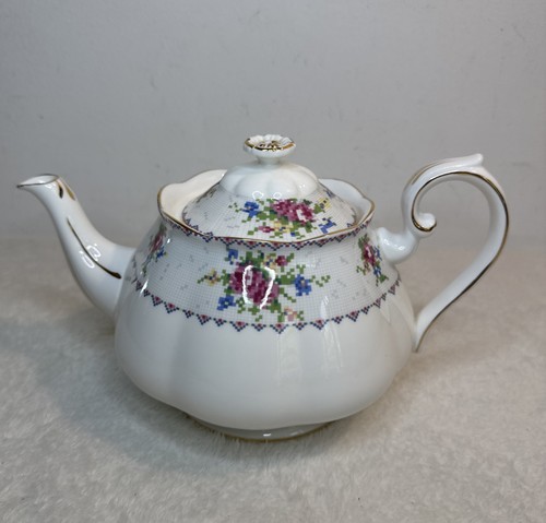 Royal albert petit - petit, point