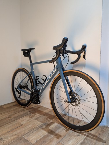Focus izalco max carbon - 🚴,