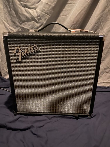 Fender rumble bass - 25, amp