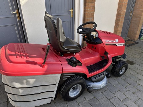 Honda lawn tractor - lawn,