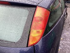FORD FOCUS MK1 2001-2005 REAR TAIL LIGHT RIGHT SIDE